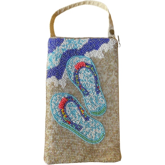 bamboo Trading Company Handbags - Bamboo trading Company Beaded Wristlet/Crossbody Mini Bag